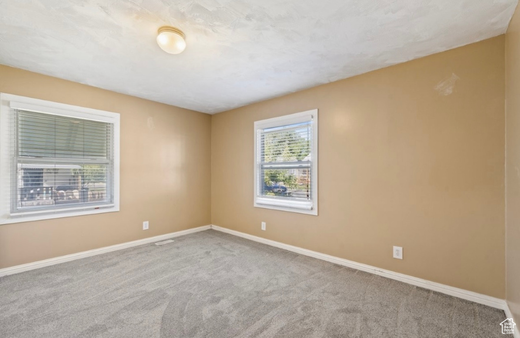 Photo 13 for MLS #2118077 at 62 Villa Dr