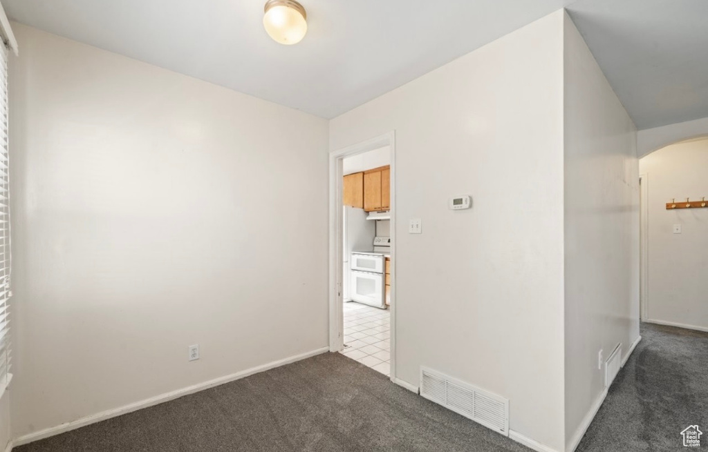 Photo 6 for MLS #2118077 at 62 Villa Dr