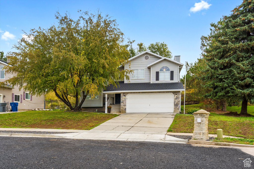 Photo 2 for MLS #2118078 at 1370 E 5150 South