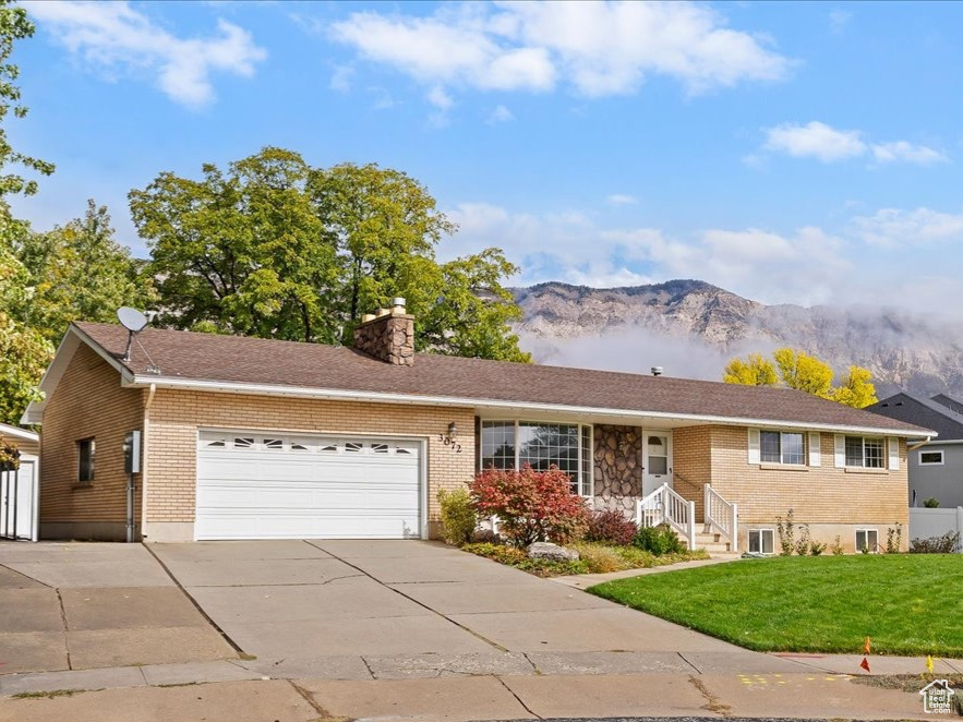 Photo 2 for MLS #2118084 at 3072 N 175 West