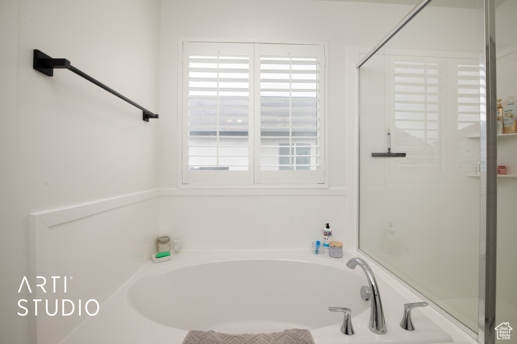 Photo 25 for MLS #2118088 at 1606 E Bountiful Ln