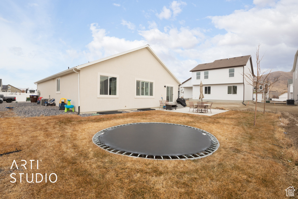 Photo 34 for MLS #2118088 at 1606 E Bountiful Ln