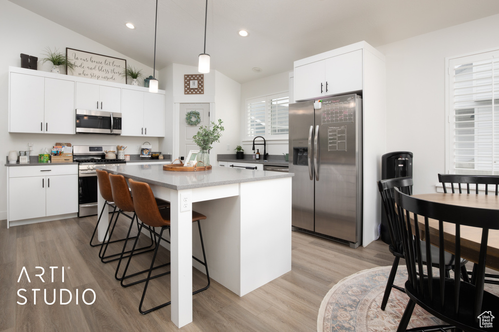 Photo 18 for MLS #2118088 at 1606 E Bountiful Ln