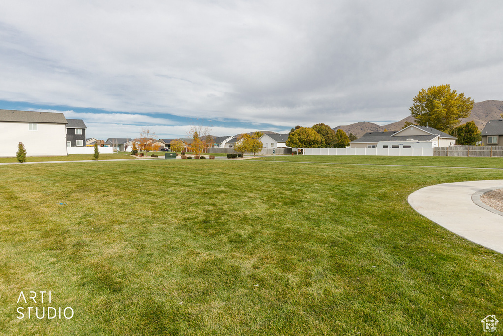 Photo 49 for MLS #2118088 at 1606 E Bountiful Ln