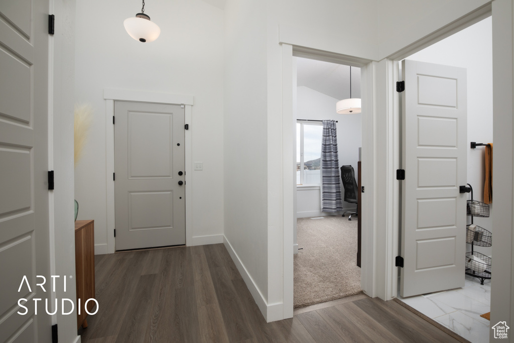 Photo 7 for MLS #2118088 at 1606 E Bountiful Ln