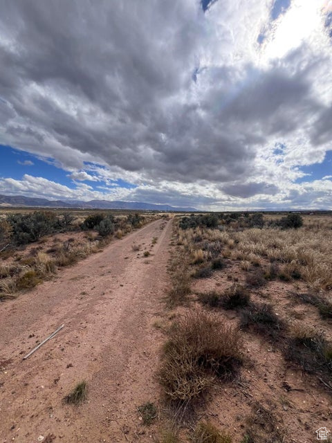 7323 N 3525 W Cedar City, UT 84721