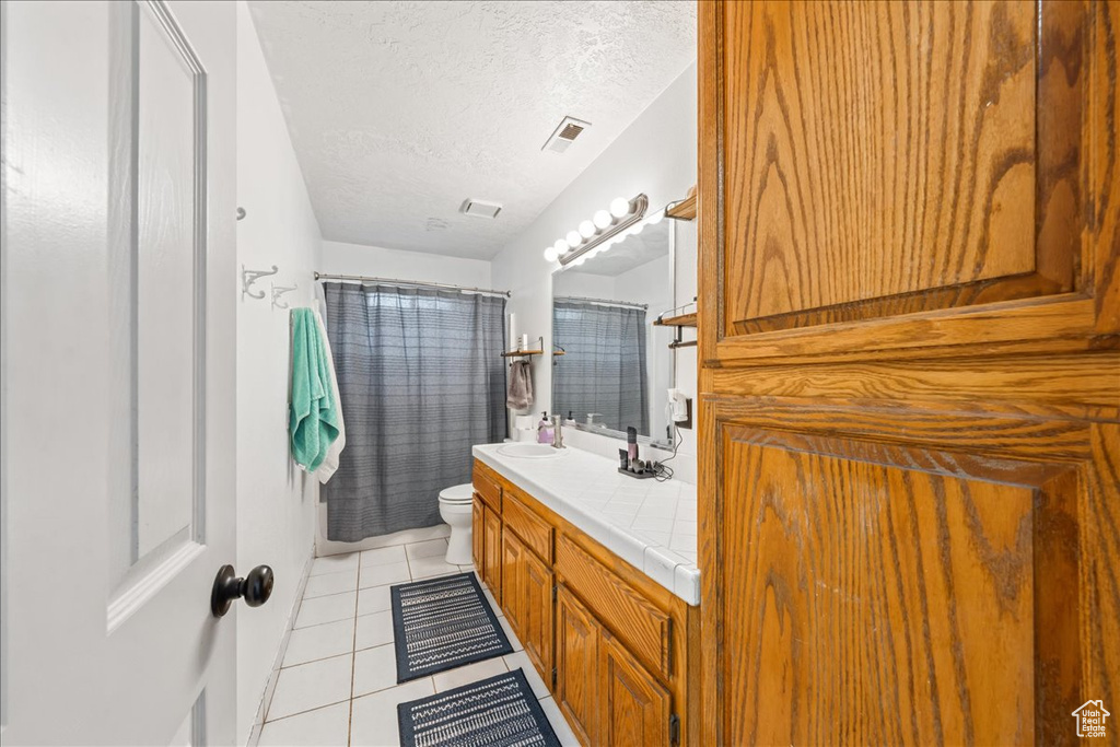 Photo 36 for MLS #2118098 at 1660 Evergreen Dr
