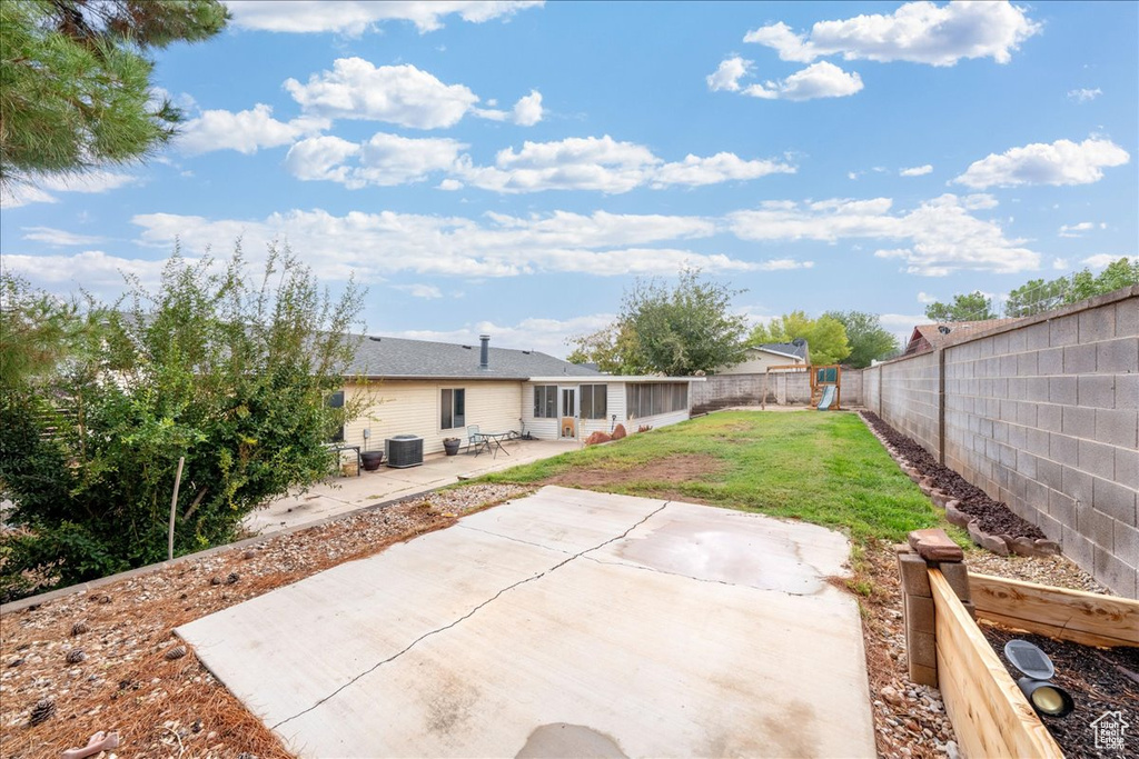 Photo 41 for MLS #2118098 at 1660 Evergreen Dr