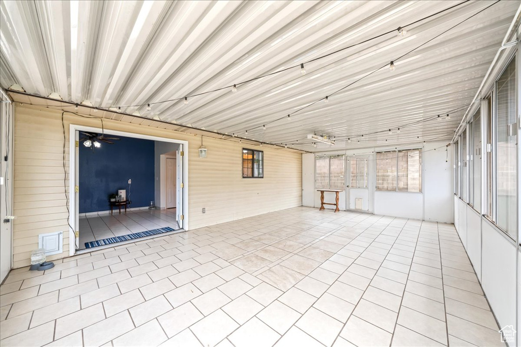 Photo 21 for MLS #2118098 at 1660 Evergreen Dr