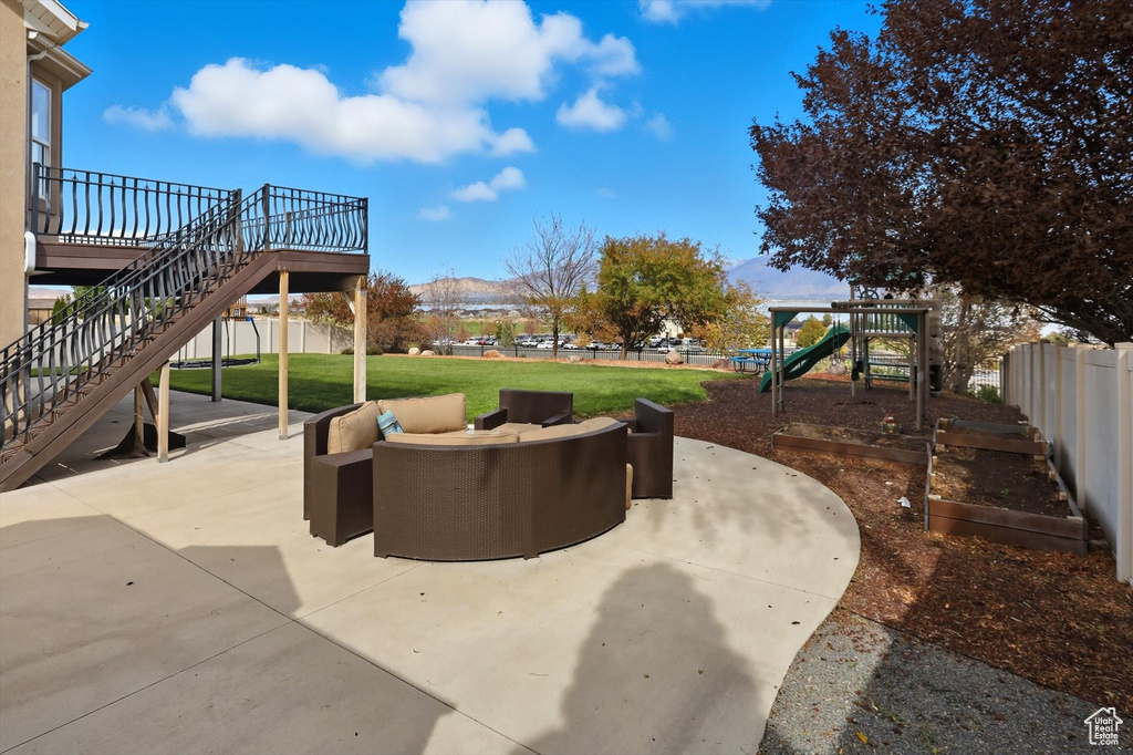 2262 S MAVERICK RD Saratoga Springs, UT 84045