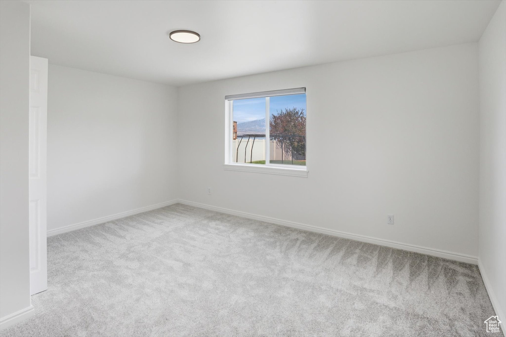 2262 S MAVERICK RD Saratoga Springs, UT 84045