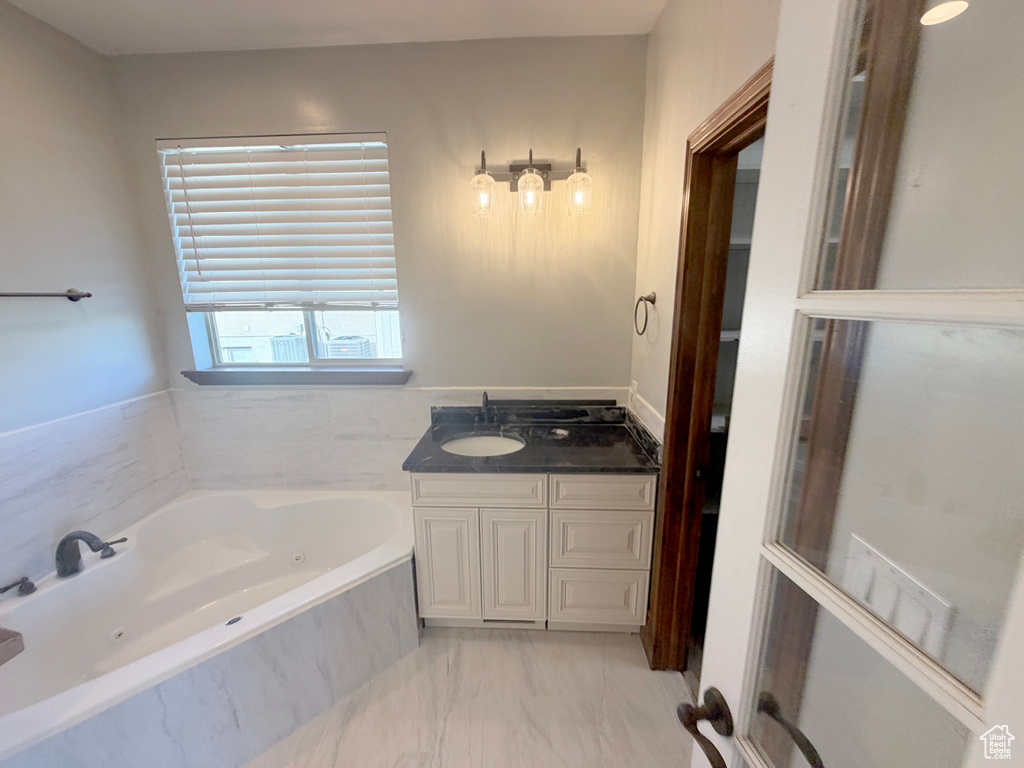 Photo 19 for MLS #2118107 at 162 E Sandpiper Ln