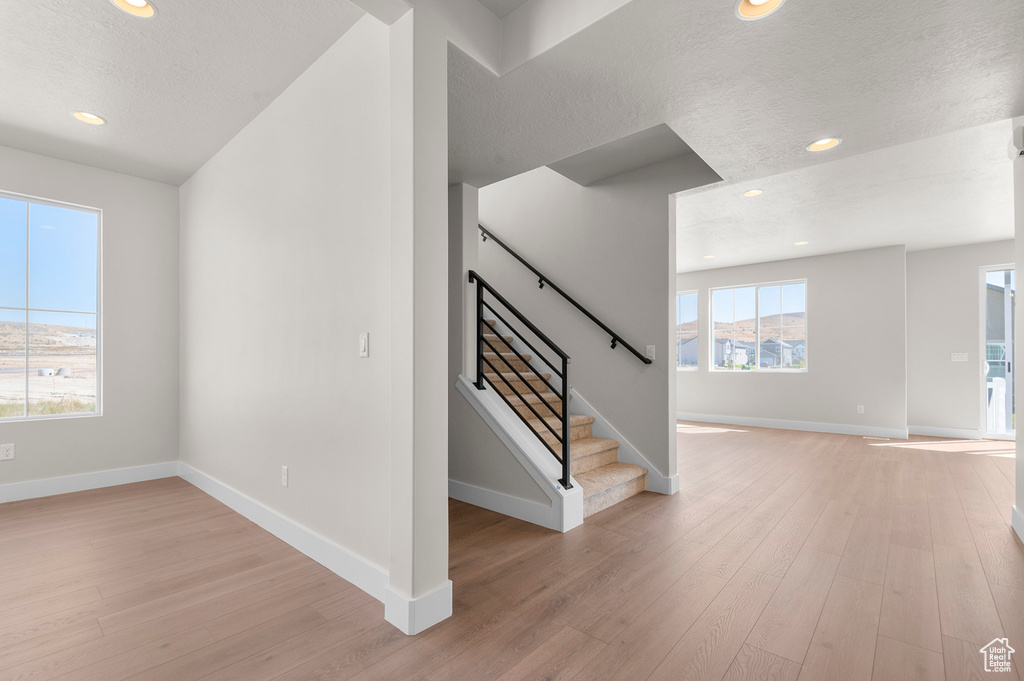 Photo 4 for MLS #2118110 at 6806 N Desert Crk