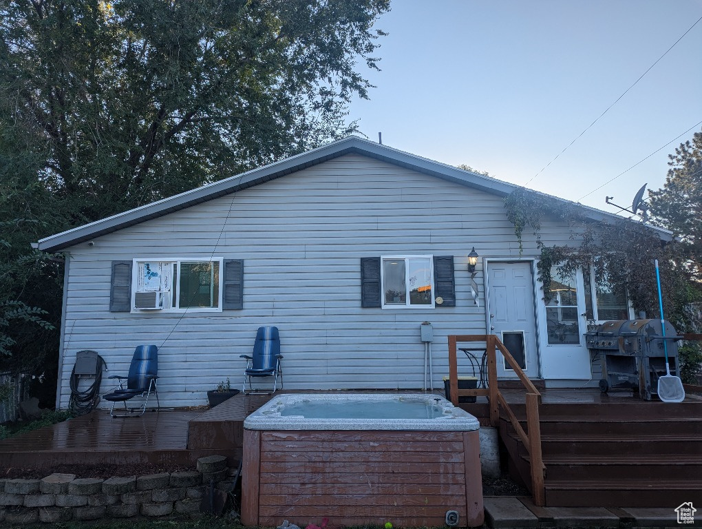 Photo 4 for MLS #2118111 at 5202 S 1150 West