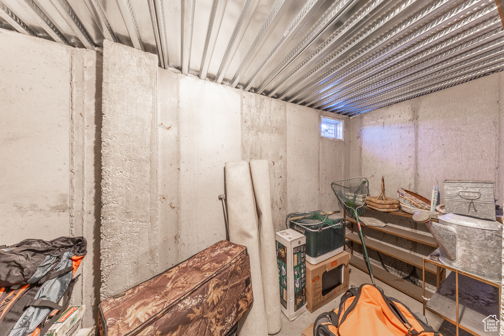 1153 W 1875 S Syracuse, UT 84075