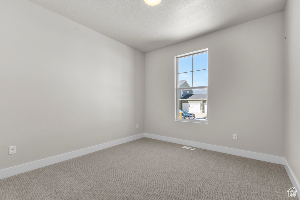 Photo 6 for MLS #2118119 at 6754 N Desert Crk