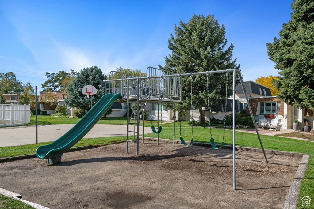 Photo 19 for MLS #2118125 at 4332 S 1195 West #18D