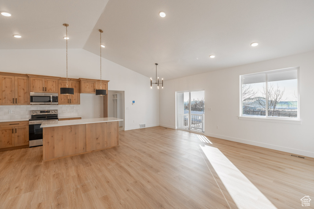 Photo 12 for MLS #2118134 at 232 N Rick Way