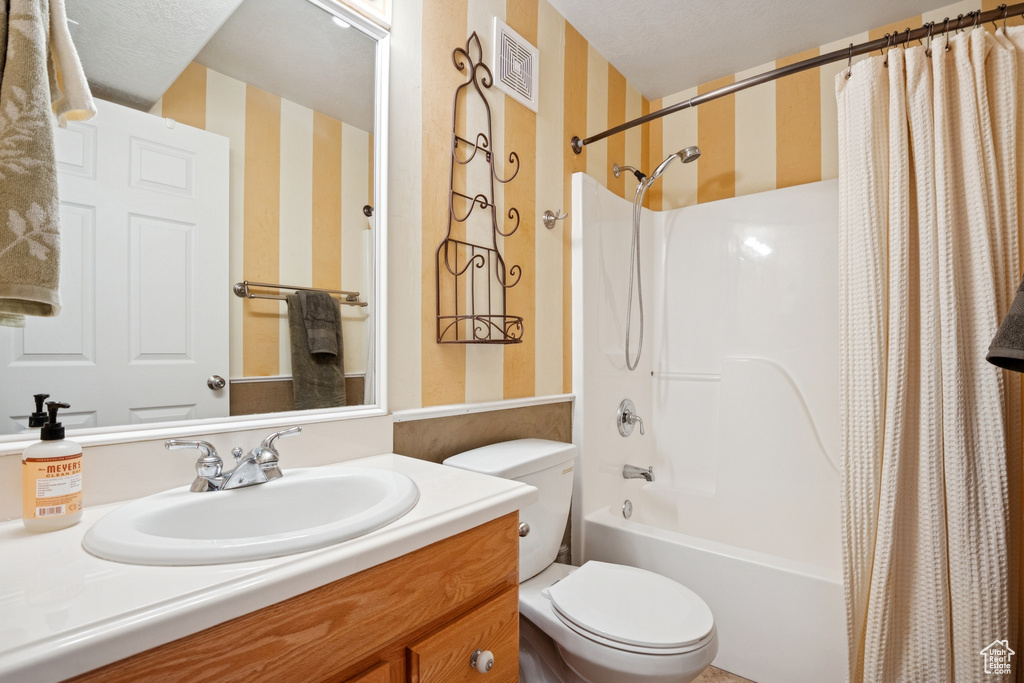 Photo 10 for MLS #2118141 at 1205 E Privet Dr #430