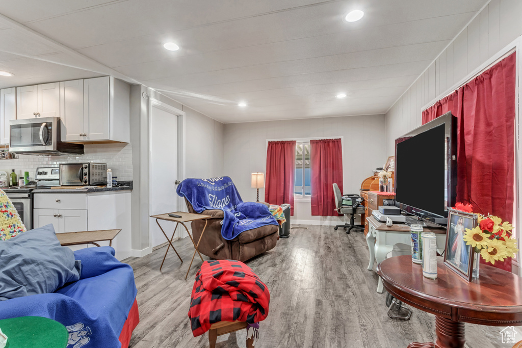 Photo 13 for MLS #2118145 at 1598 N 210 East #107