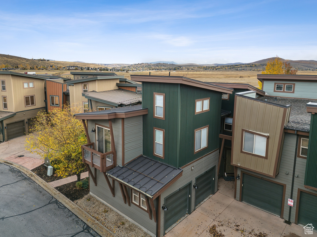 Photo 13 for MLS #2118152 at 6296 N Park Ln #13