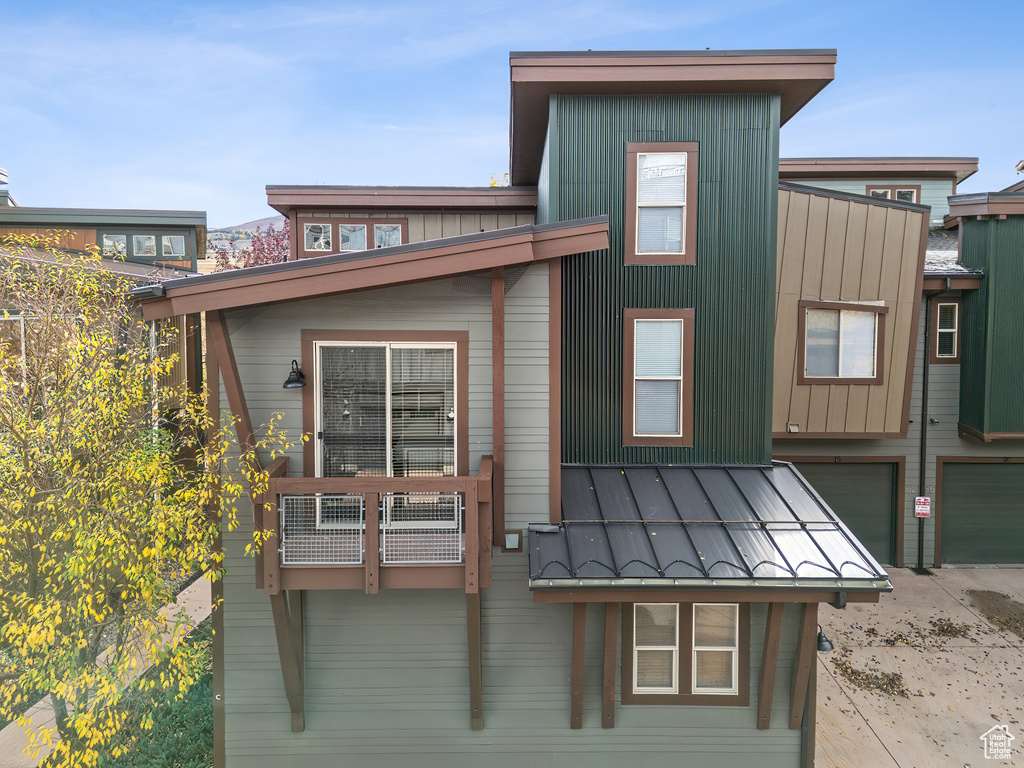 Photo 17 for MLS #2118152 at 6296 N Park Ln #13