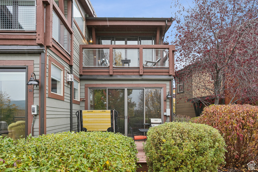 Photo 8 for MLS #2118152 at 6296 N Park Ln #13