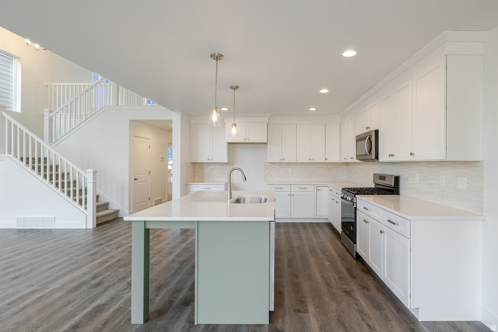 2699 N BLUE DAWN LN #2236 Saratoga Springs, UT 84045