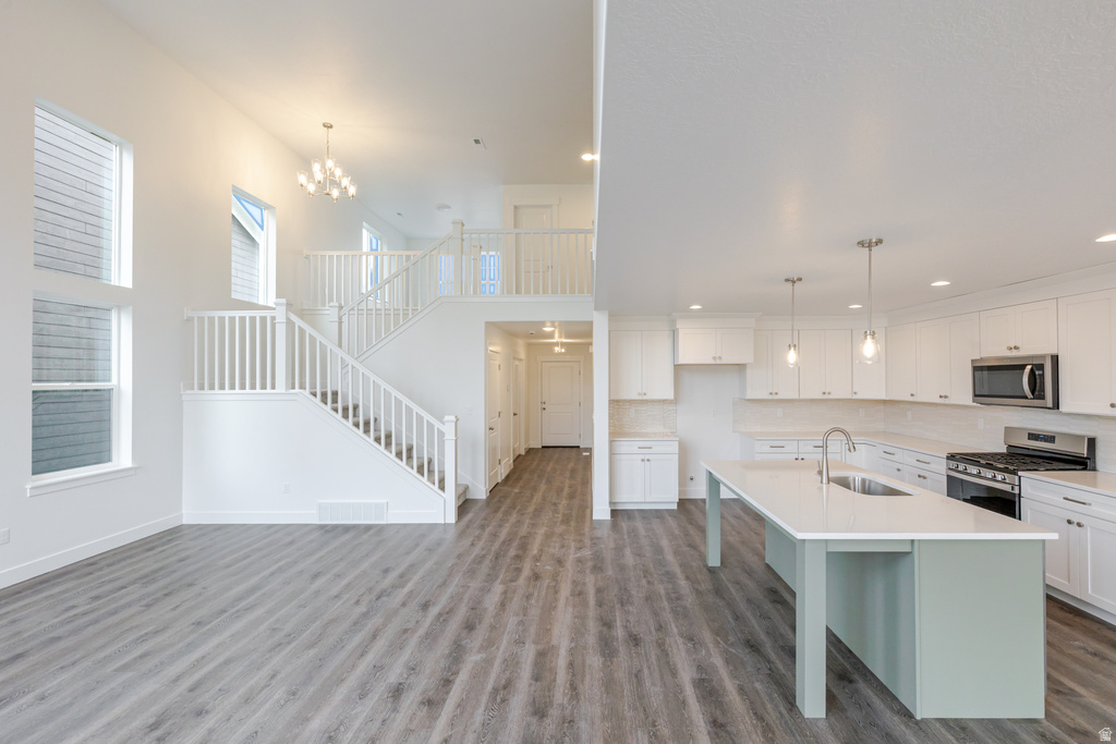 2699 N BLUE DAWN LN #2236 Saratoga Springs, UT 84045