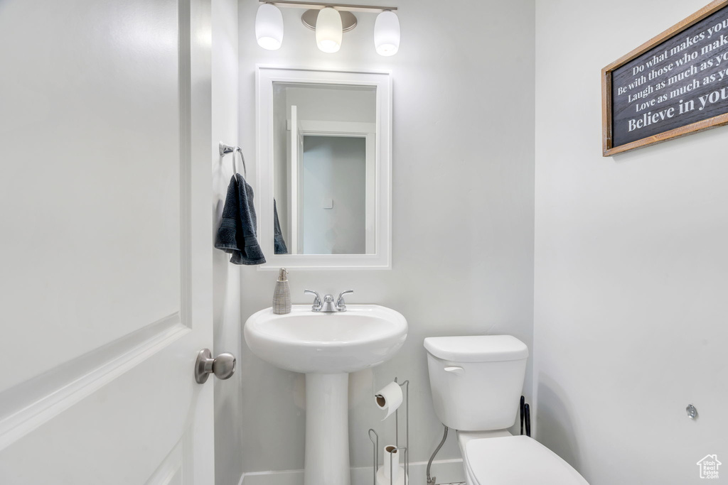 Photo 16 for MLS #2118163 at 407 S 740 East
