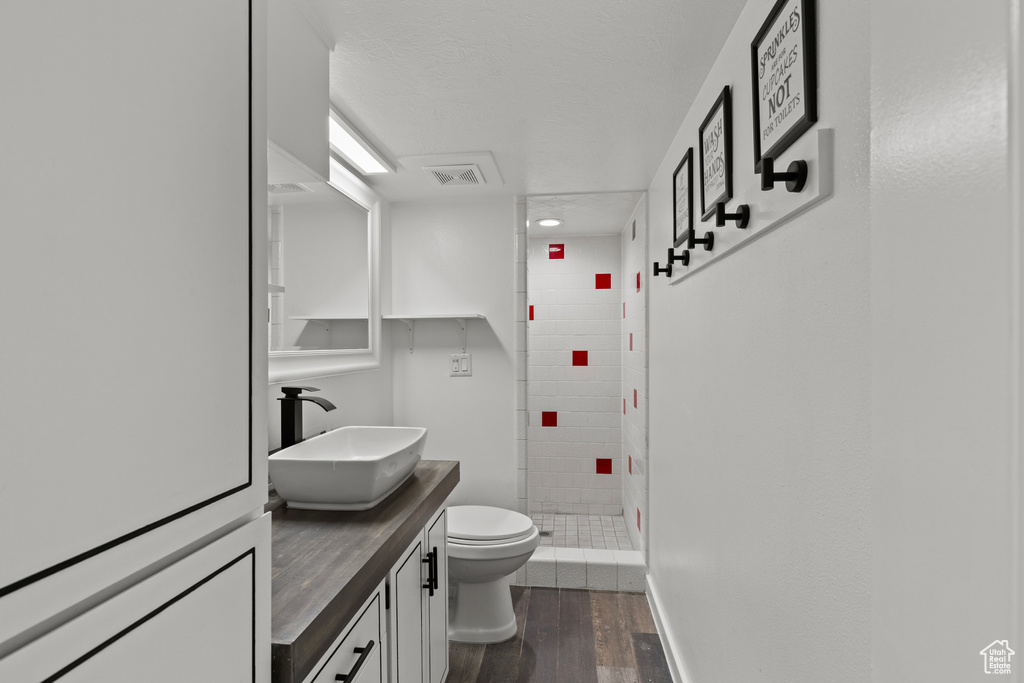 Photo 22 for MLS #2118165 at 501 Southwest St