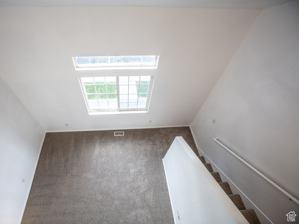 Photo 14 for MLS #2118169 at 475 N Redwood Rd #30