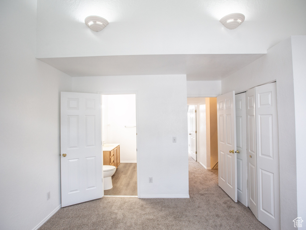 Photo 9 for MLS #2118169 at 475 N Redwood Rd #30