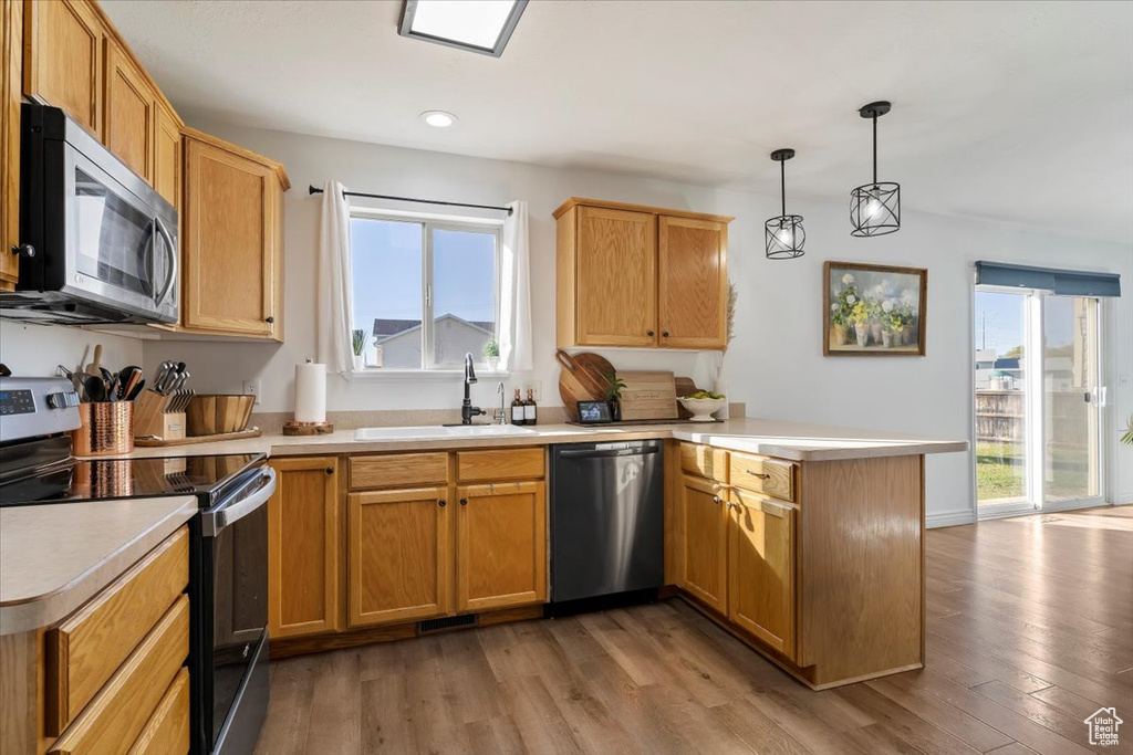 Photo 11 for MLS #2118172 at 829 W 960 South