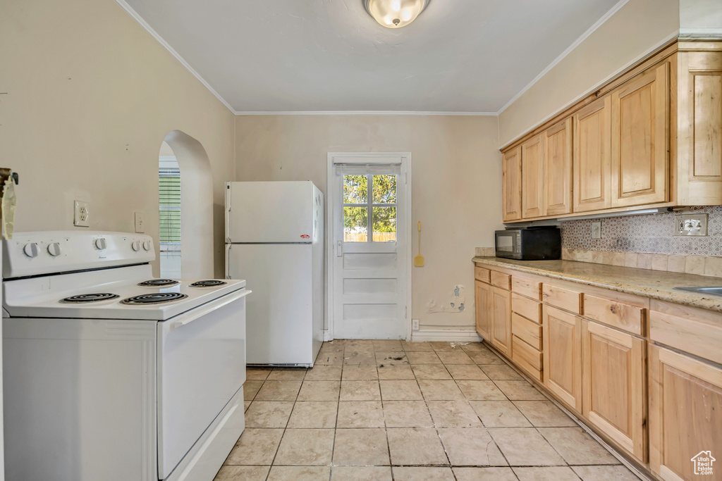 Photo 14 for MLS #2118178 at 215 S 400 West