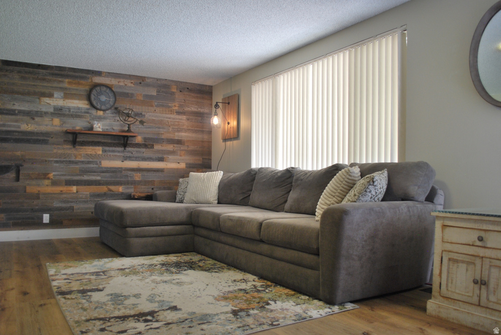 1740 N GREGORY DR Layton, UT 84041