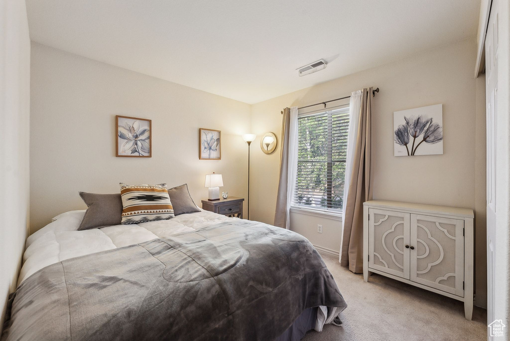 Photo 16 for MLS #2118195 at 4059 N Flanders Way