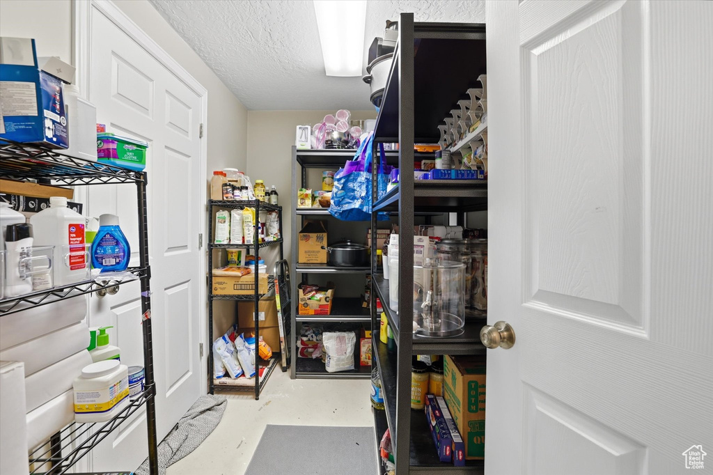 7721 S VILLAGE DR West Jordan, UT 84081