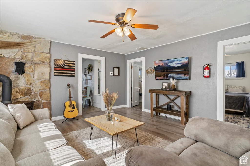 Photo 7 for MLS #2118214 at 46 S 600 East