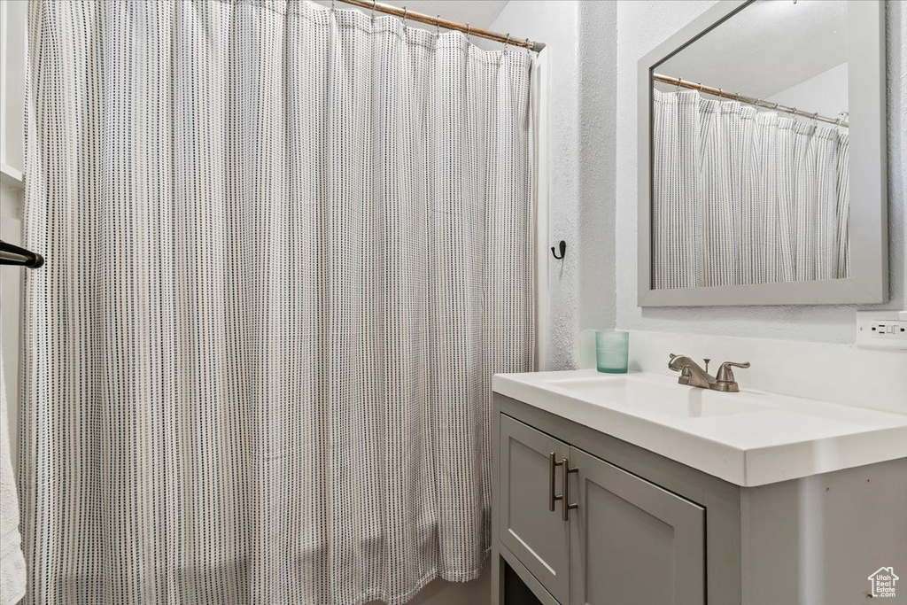 Photo 13 for MLS #2118214 at 46 S 600 East