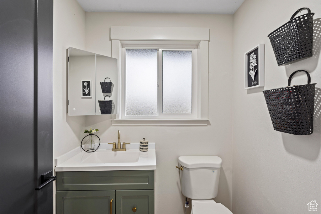 747 WOODRIDGE DR Layton, UT 84040