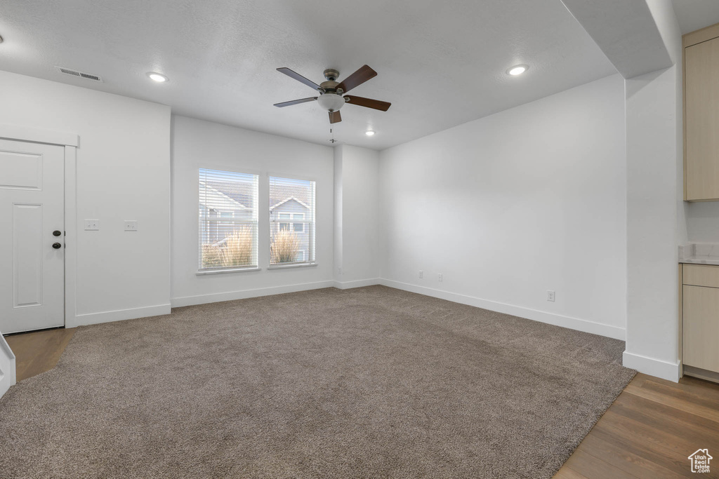 Photo 3 for MLS #2118223 at 2759 E Riata Aly #312