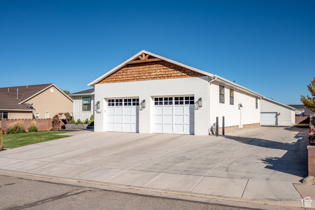 Photo 3 for MLS #2118228 at 1144 W 375 South