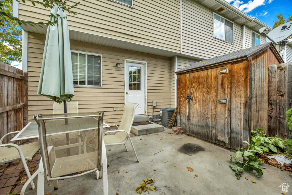 Photo 14 for MLS #2118231 at 2316 W 510 North