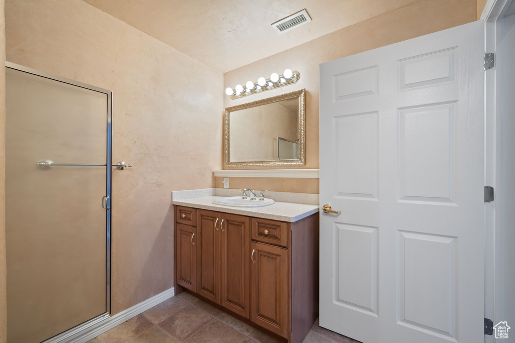 5210 SKYLINE PKWY Ogden, UT 84403