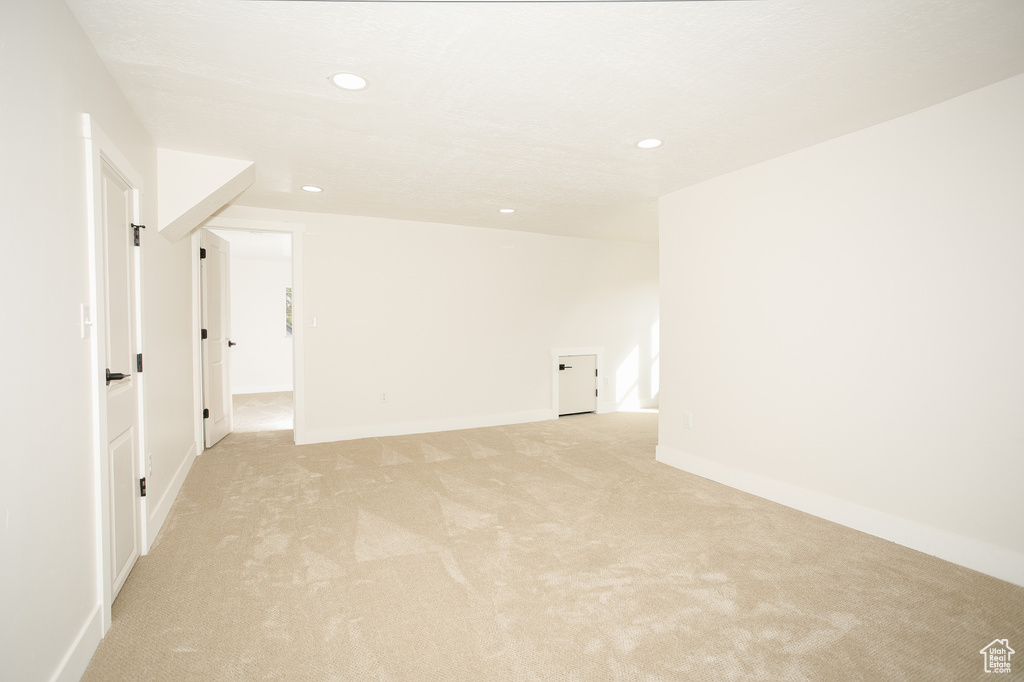 Photo 12 for MLS #2118237 at 233 30th St