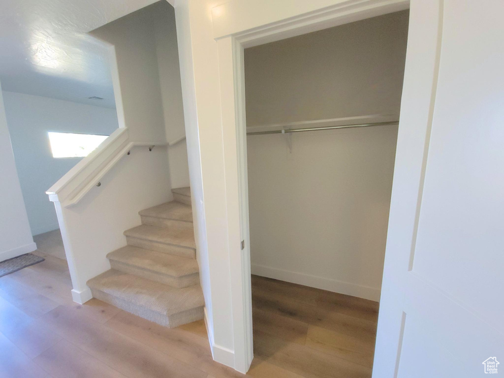 Photo 5 for MLS #2118258 at 2248 E Yant Dr