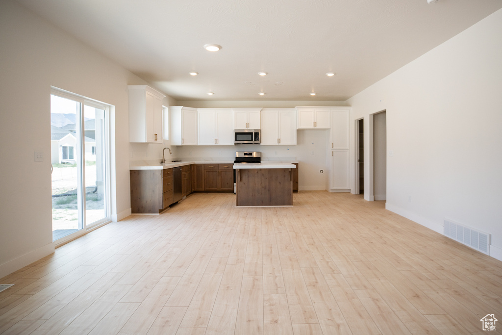 Photo 3 for MLS #2118260 at 3710 N Nathan Street Lot #1031
