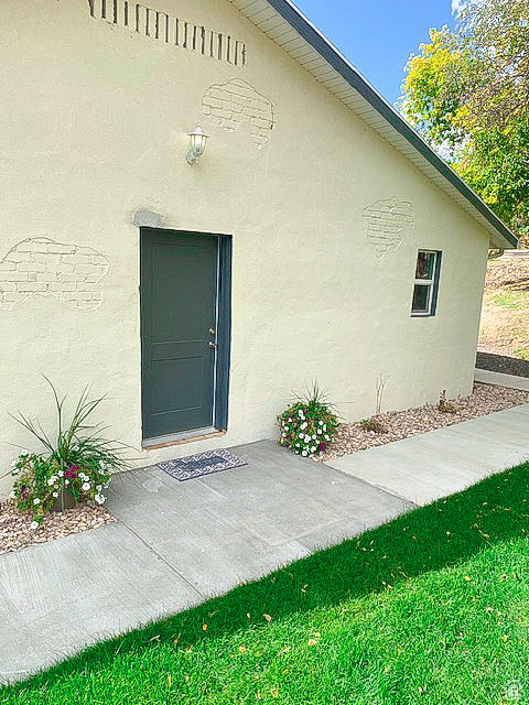 63 N 1440 E Springville, UT 84663