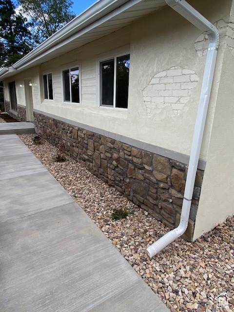 63 N 1440 E Springville, UT 84663